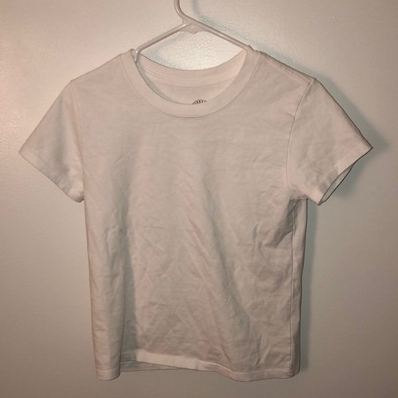 urban outfitters plain white tee